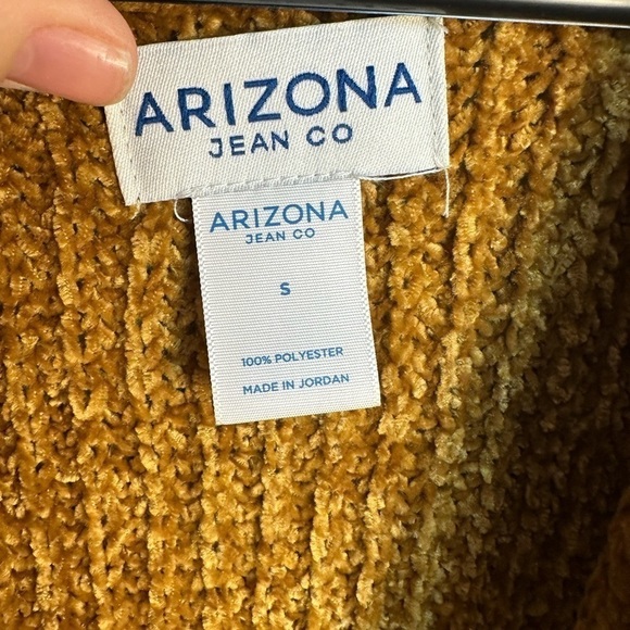 Arizona Mustard Yellow Women’s Size Small Chenille Long Sleeve Cardigan - Picture 8 of 8